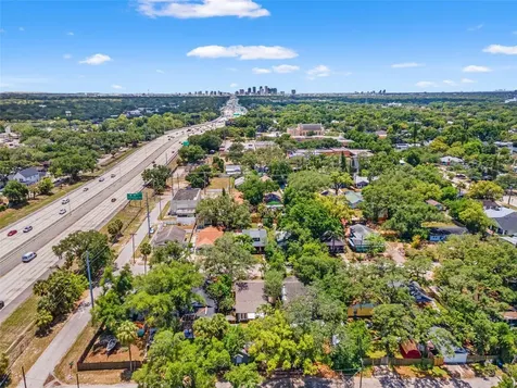 604 E Lambright Street Tampa FL 33604