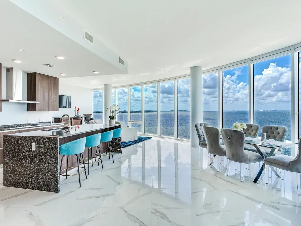 2900 W Bay To Bay Boulevard Tampa FL 33629