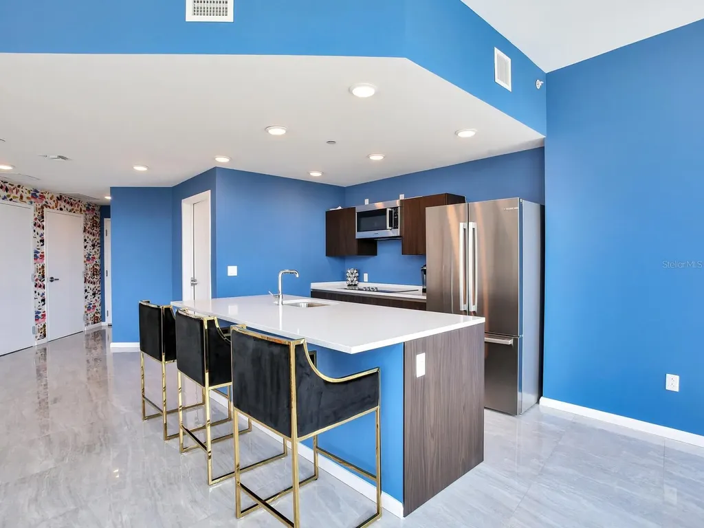 2900 W Bay To Bay Boulevard Tampa FL 33629