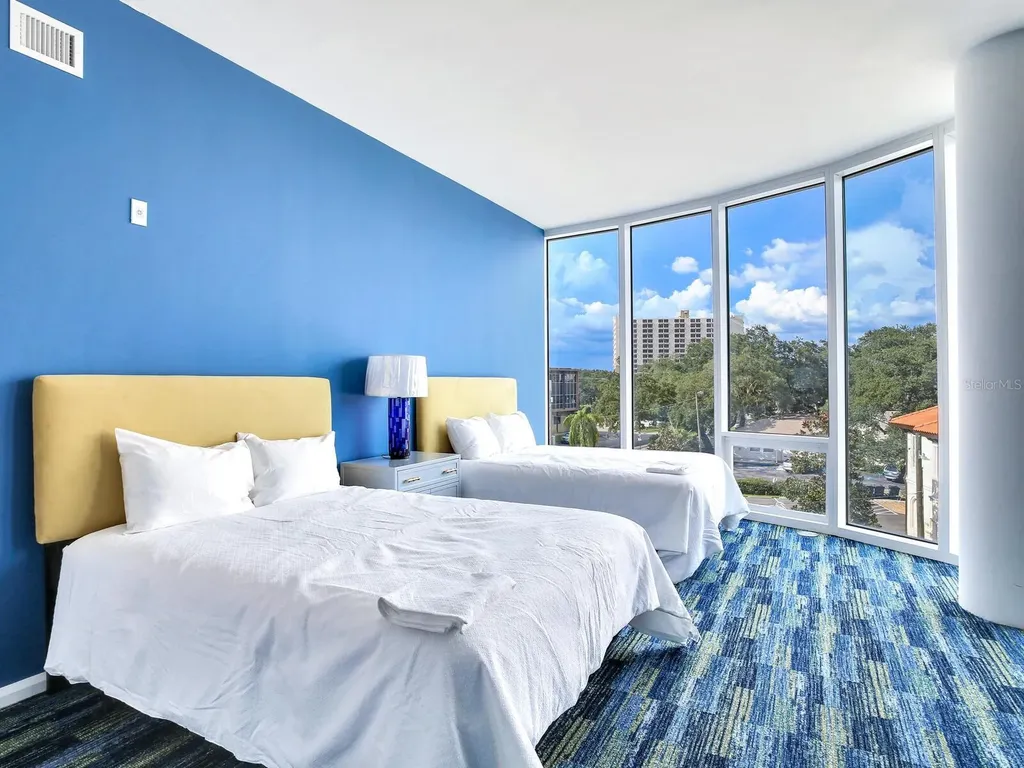 2900 W Bay To Bay Boulevard Tampa FL 33629