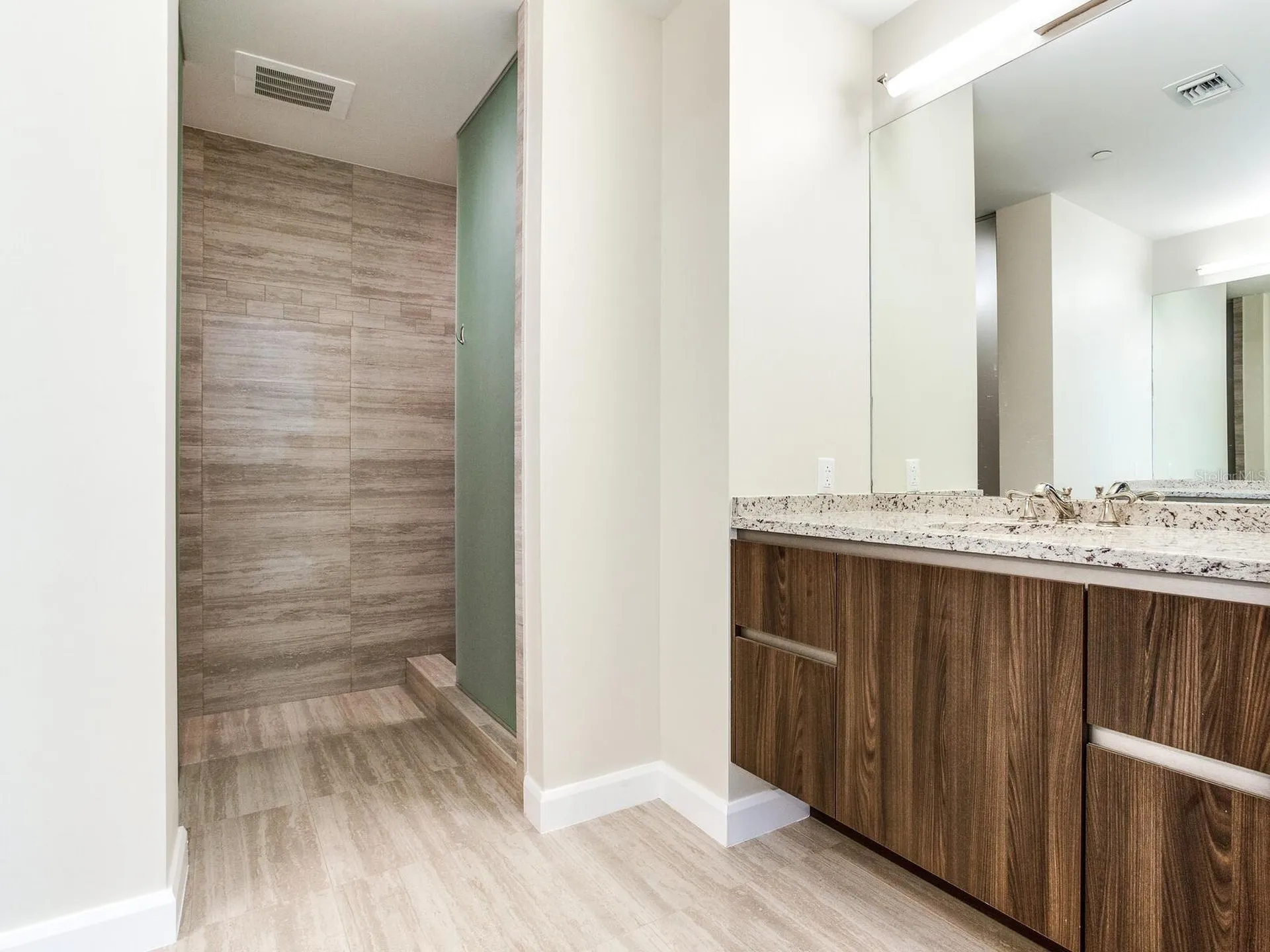 2900 W Bay To Bay Boulevard Tampa FL 33629