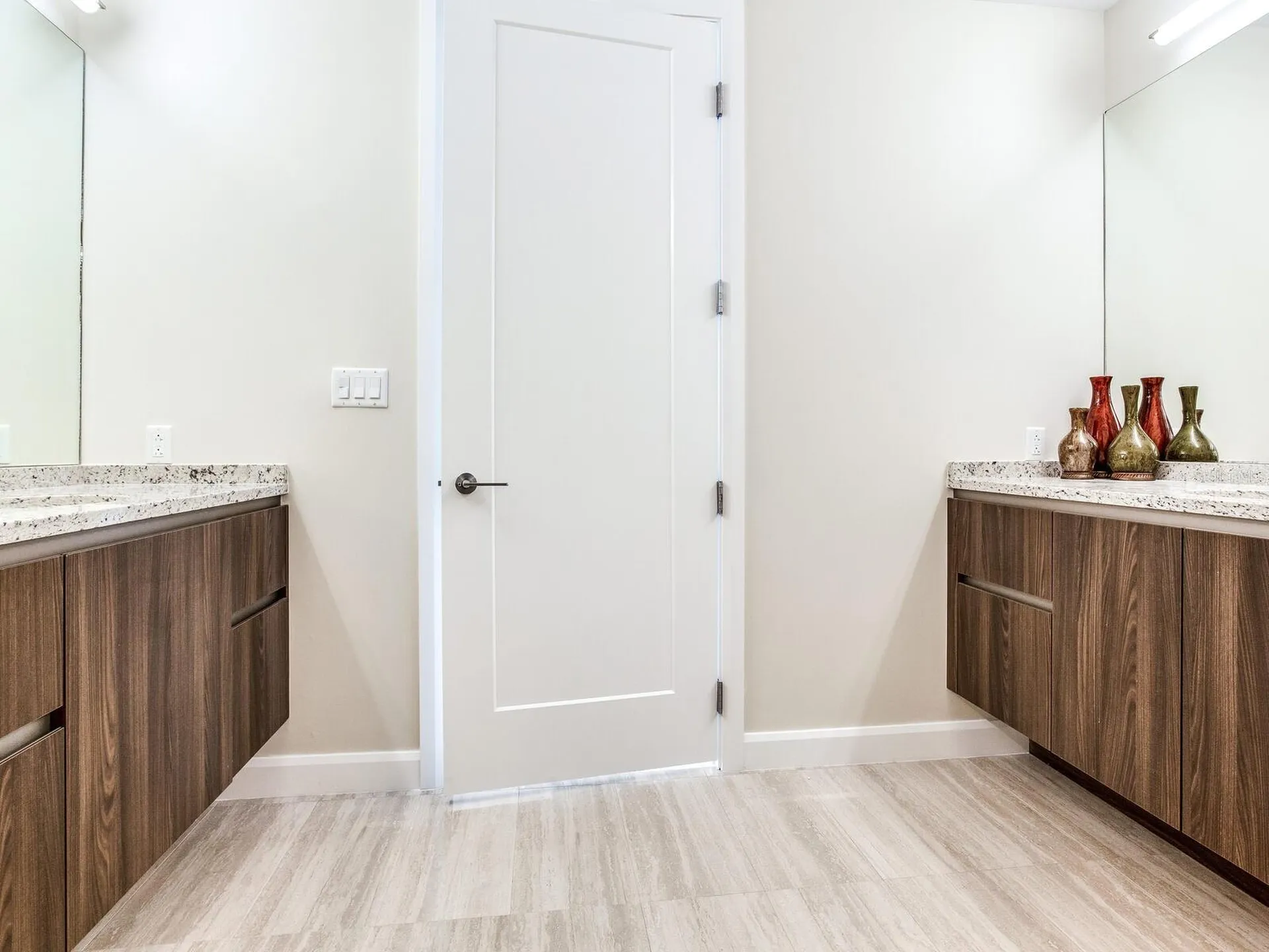 2900 W Bay To Bay Boulevard Tampa FL 33629