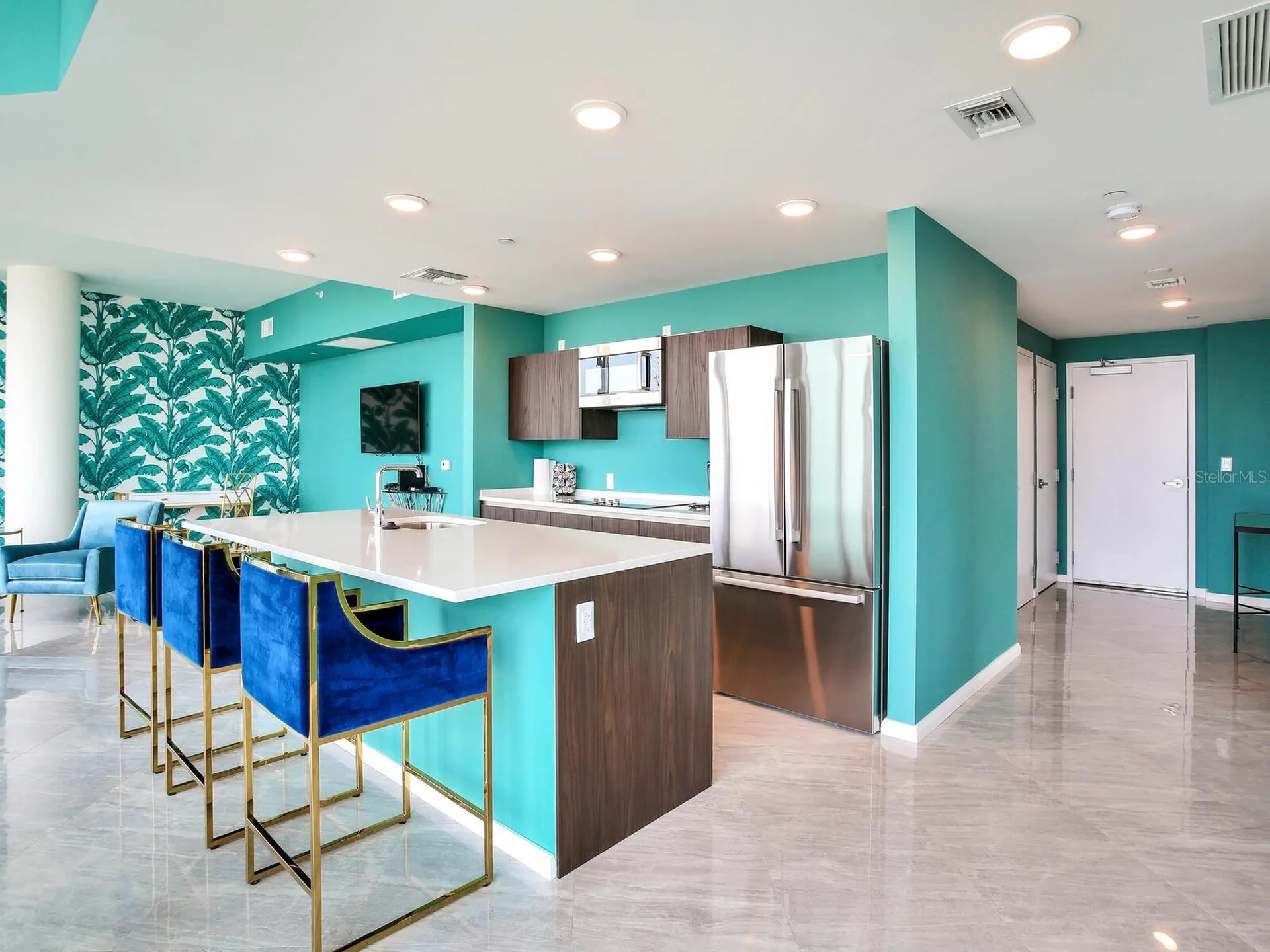 2900 W Bay To Bay Boulevard Tampa FL 33629