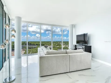 2900 W Bay To Bay Boulevard Tampa FL 33629