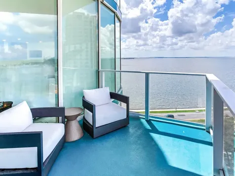 2900 W Bay To Bay Boulevard Tampa FL 33629