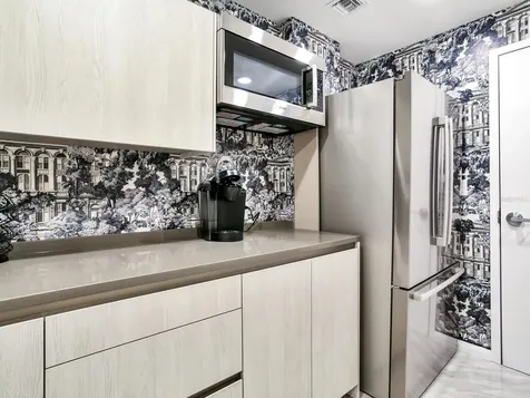 2900 W Bay To Bay Boulevard Tampa FL 33629