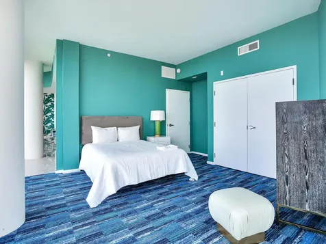 2900 W Bay To Bay Boulevard Tampa FL 33629