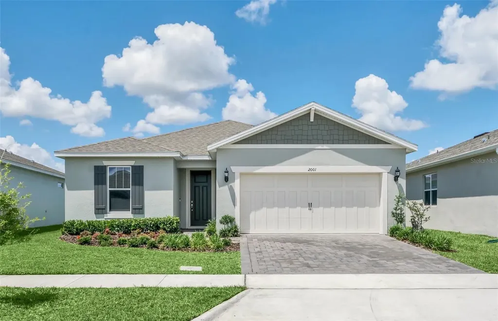 2001 Spring Shower Circle Kissimmee FL 34744