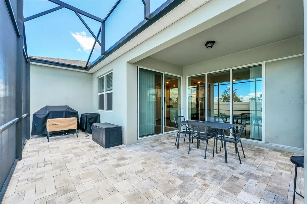 2001 Spring Shower Circle Kissimmee FL 34744