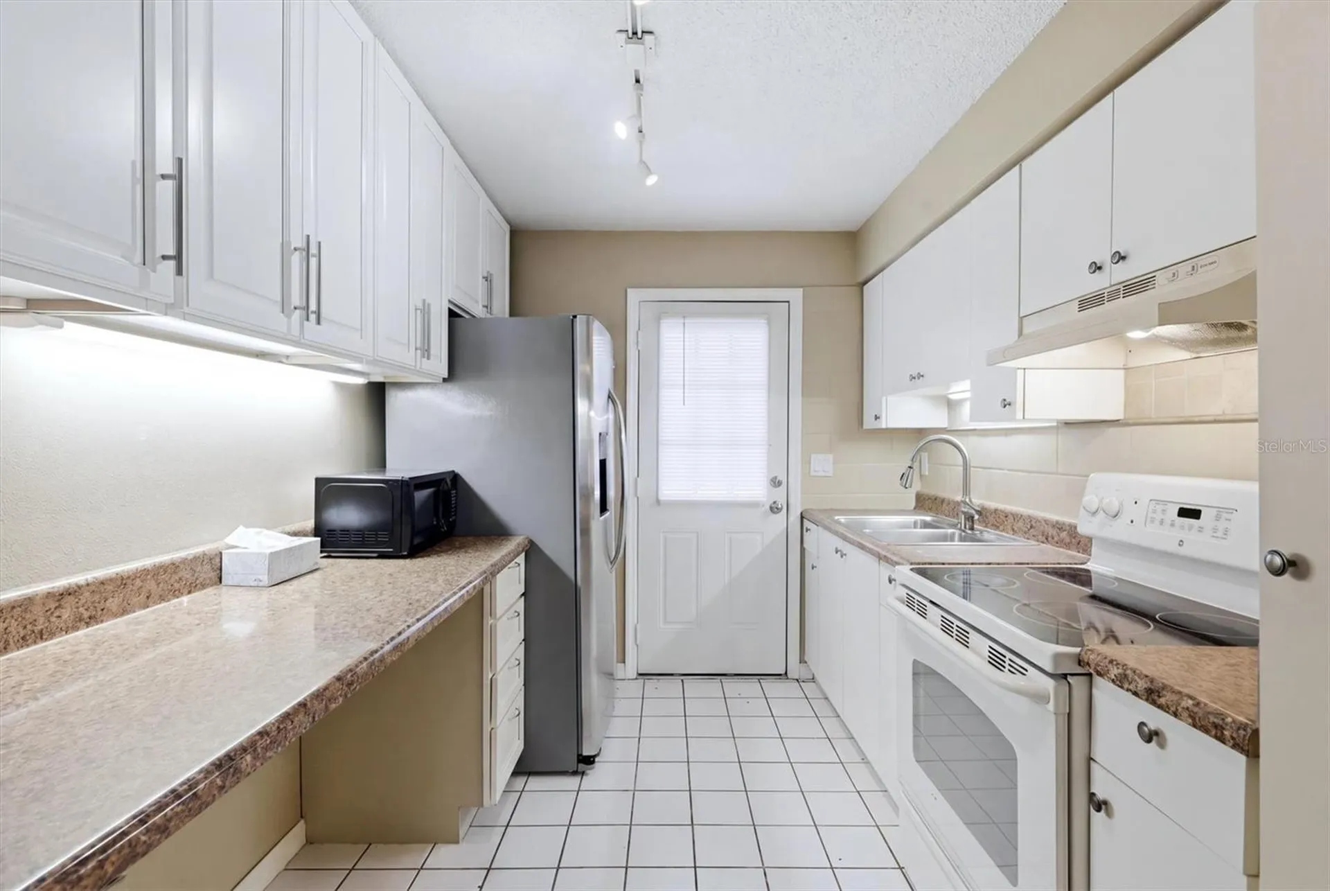 1856 Marbeth Street Sarasota FL 34231