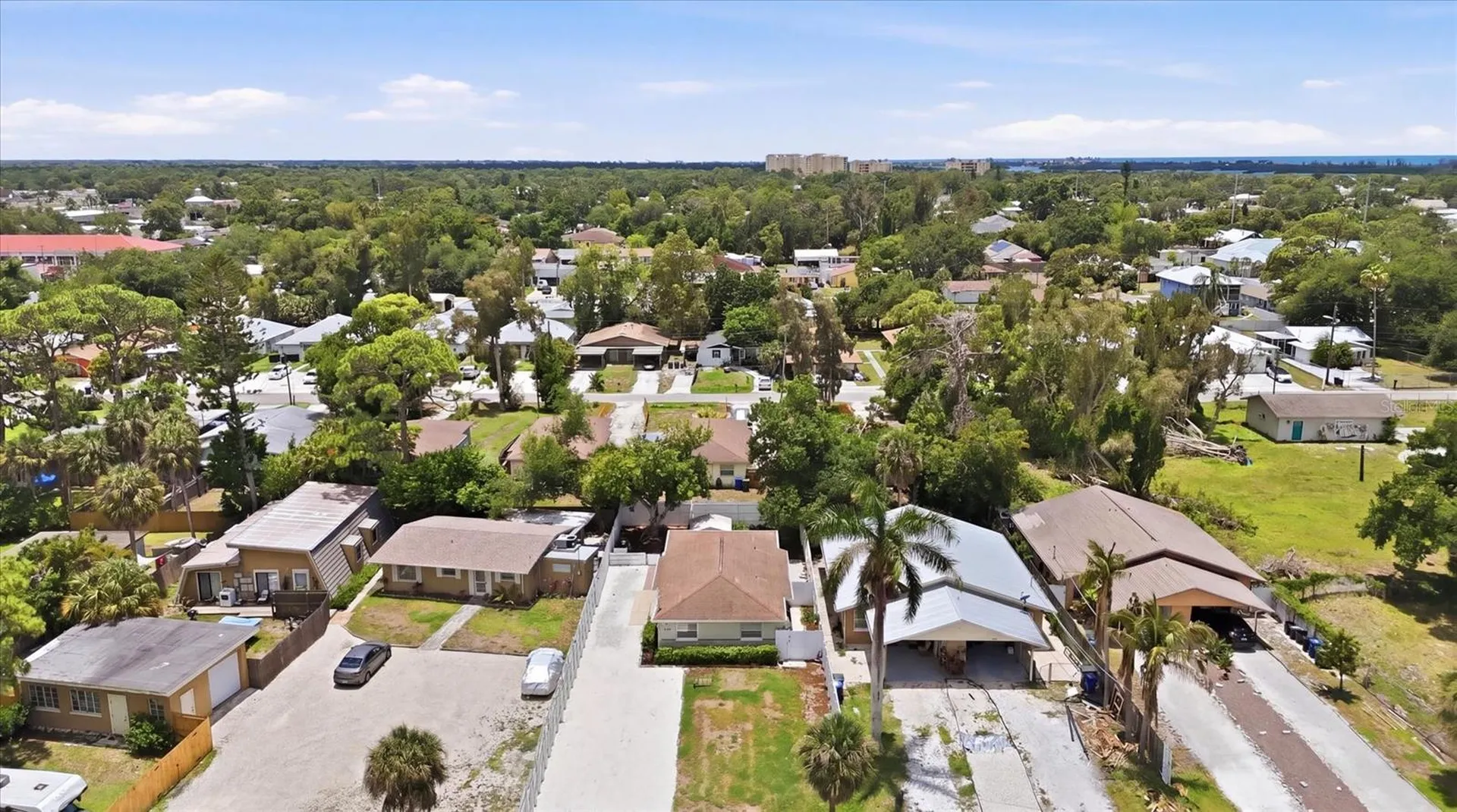 1856 Marbeth Street Sarasota FL 34231