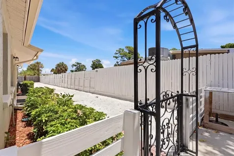 1856 Marbeth Street Sarasota FL 34231