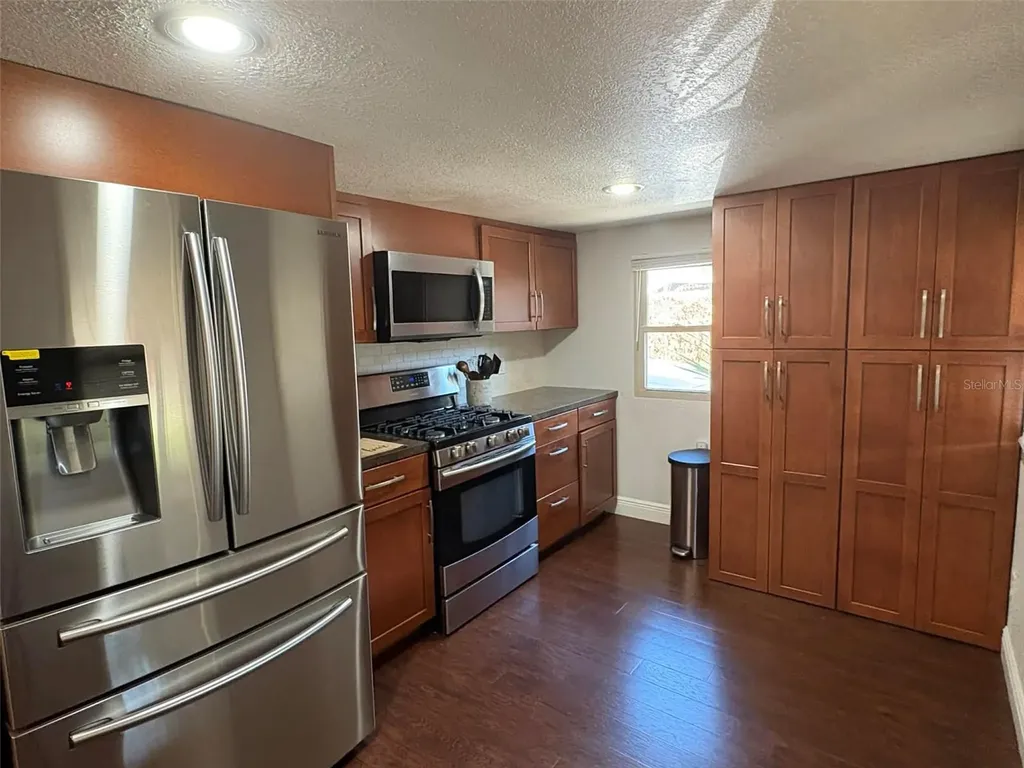 1040 S Ohio Avenue Lakeland FL 33803