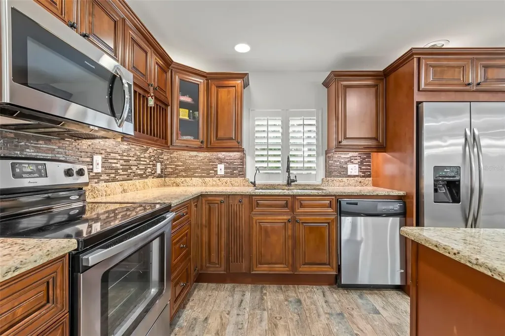 17309 N Dale Mabry Highway Lutz FL 33548