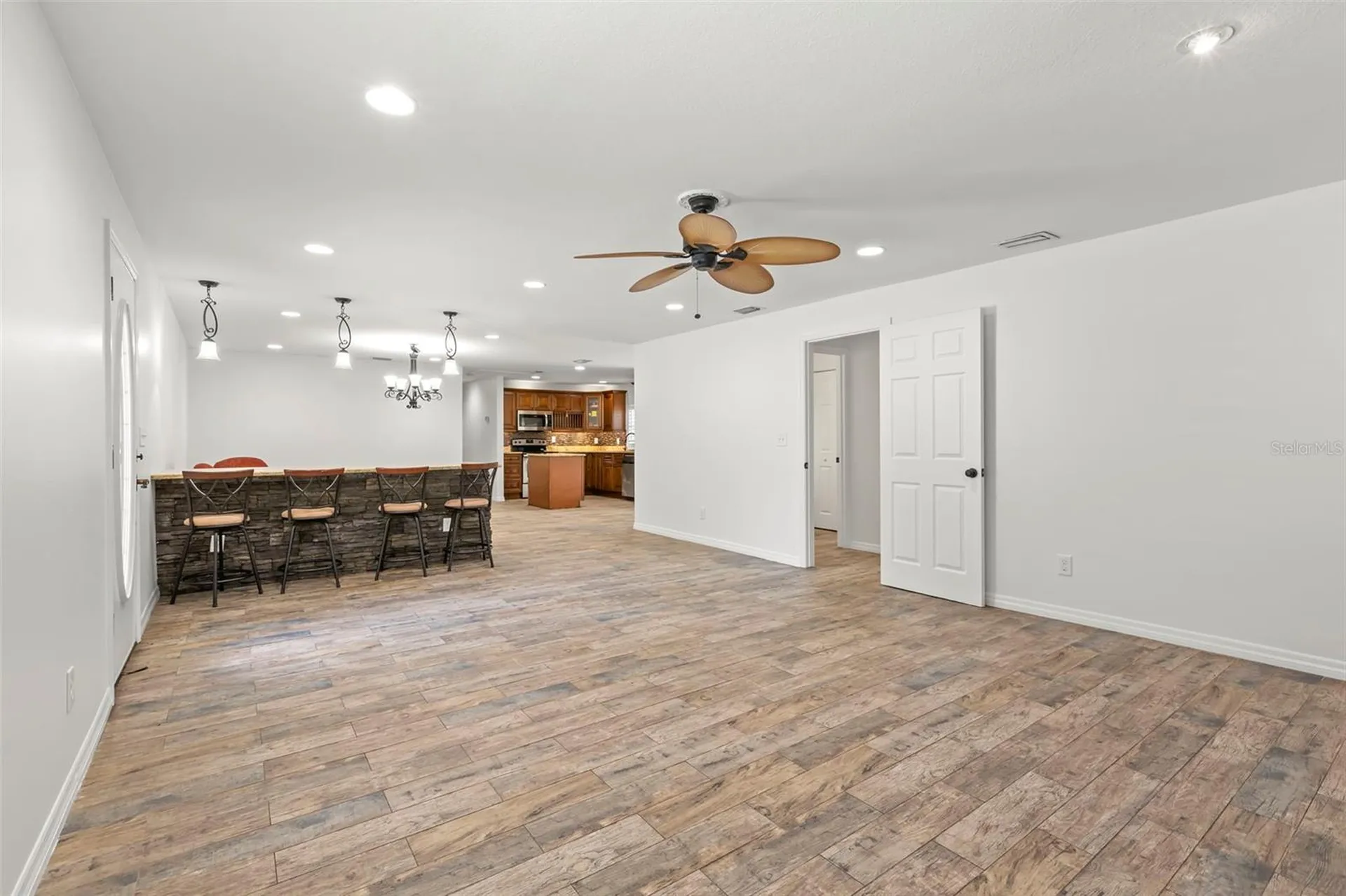 17309 N Dale Mabry Highway Lutz FL 33548