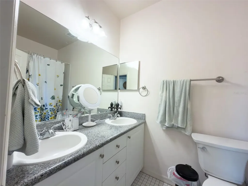 7669 Plantation Circle Bradenton FL 34201