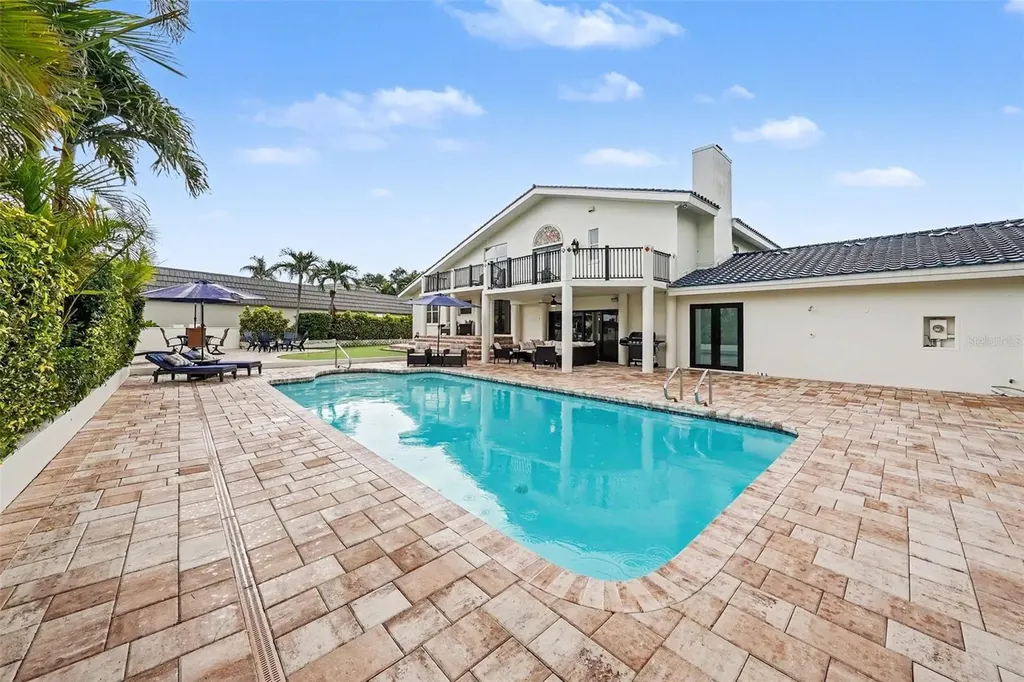 5900 Leeland St S St Petersburg FL 33715
