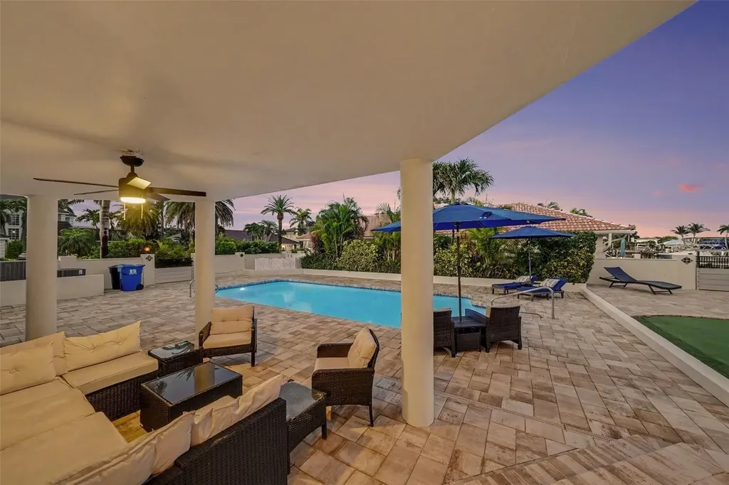 5900 Leeland St S St Petersburg FL 33715