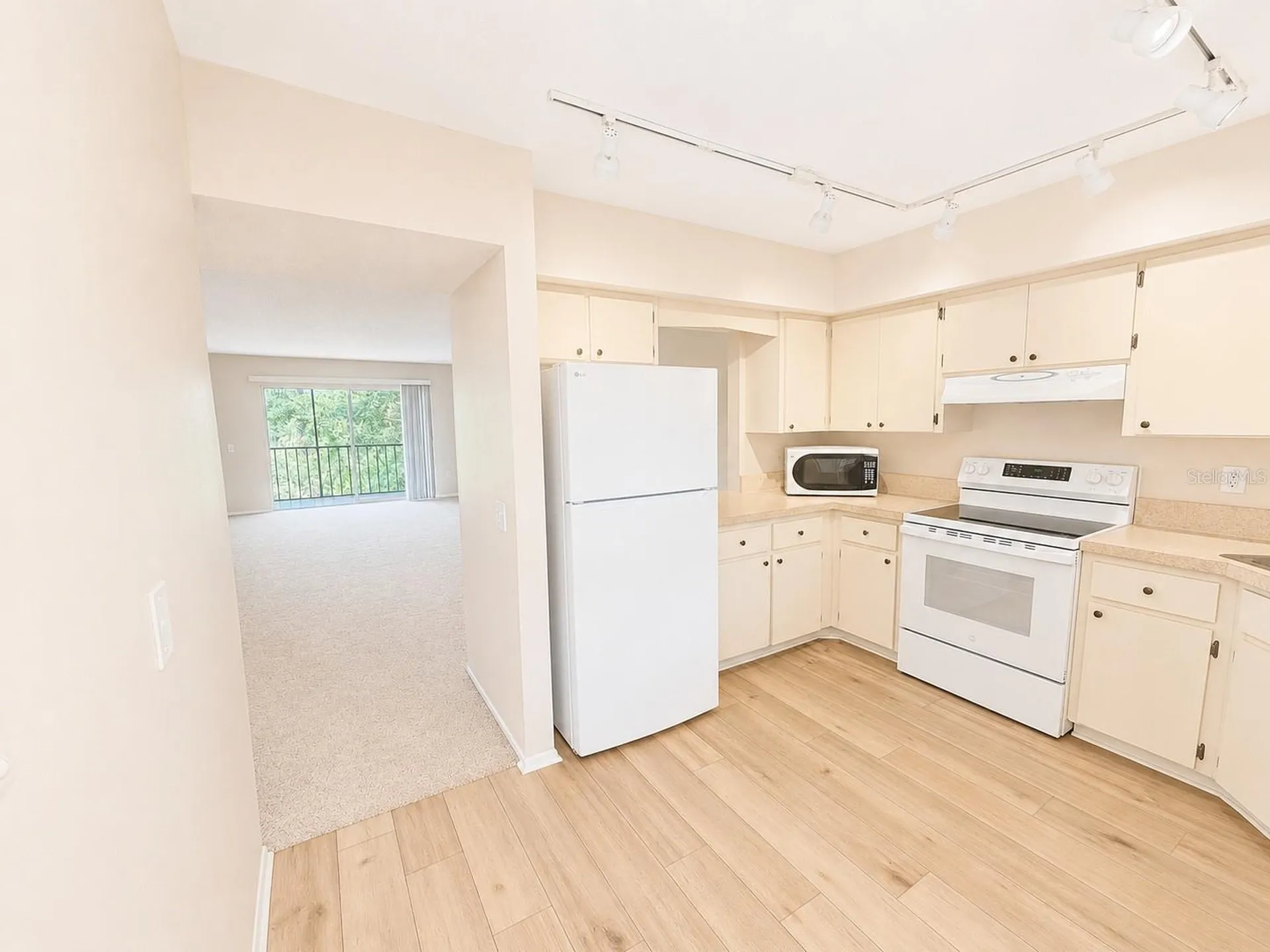 211 Rubens Drive Nokomis FL 34275