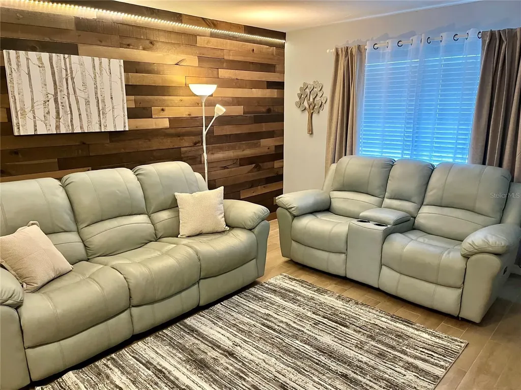 4747 Watkins Avenue Sarasota FL 34233