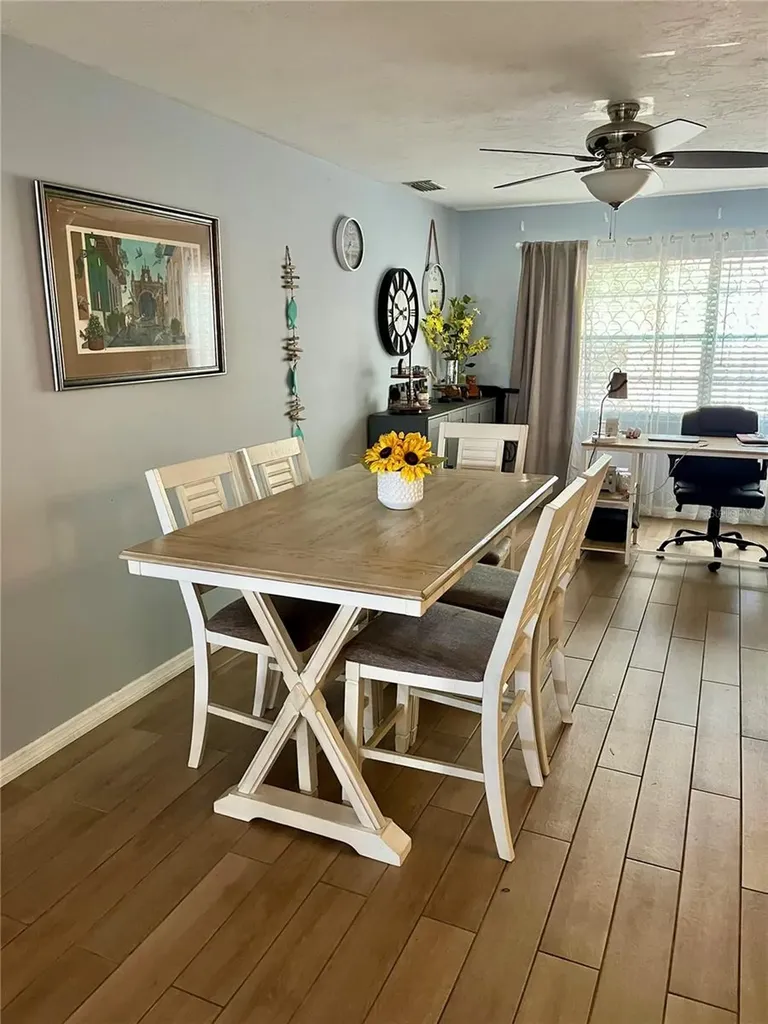 4747 Watkins Avenue Sarasota FL 34233