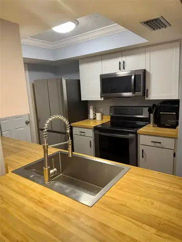 4747 Watkins Avenue Sarasota FL 34233