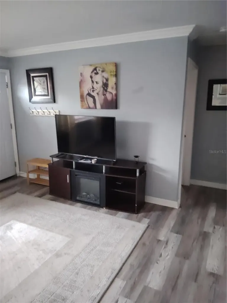 1664 10th Street Sarasota FL 34236