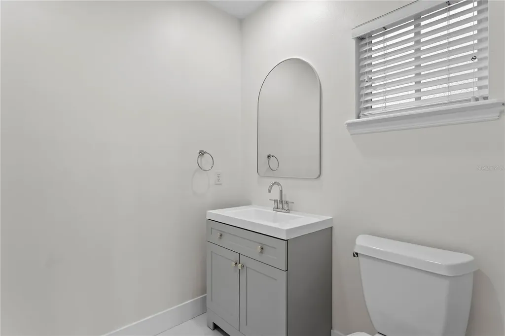 1119 Shipwatch Circle Tampa FL 33602