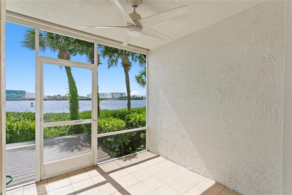 1119 Shipwatch Circle Tampa FL 33602