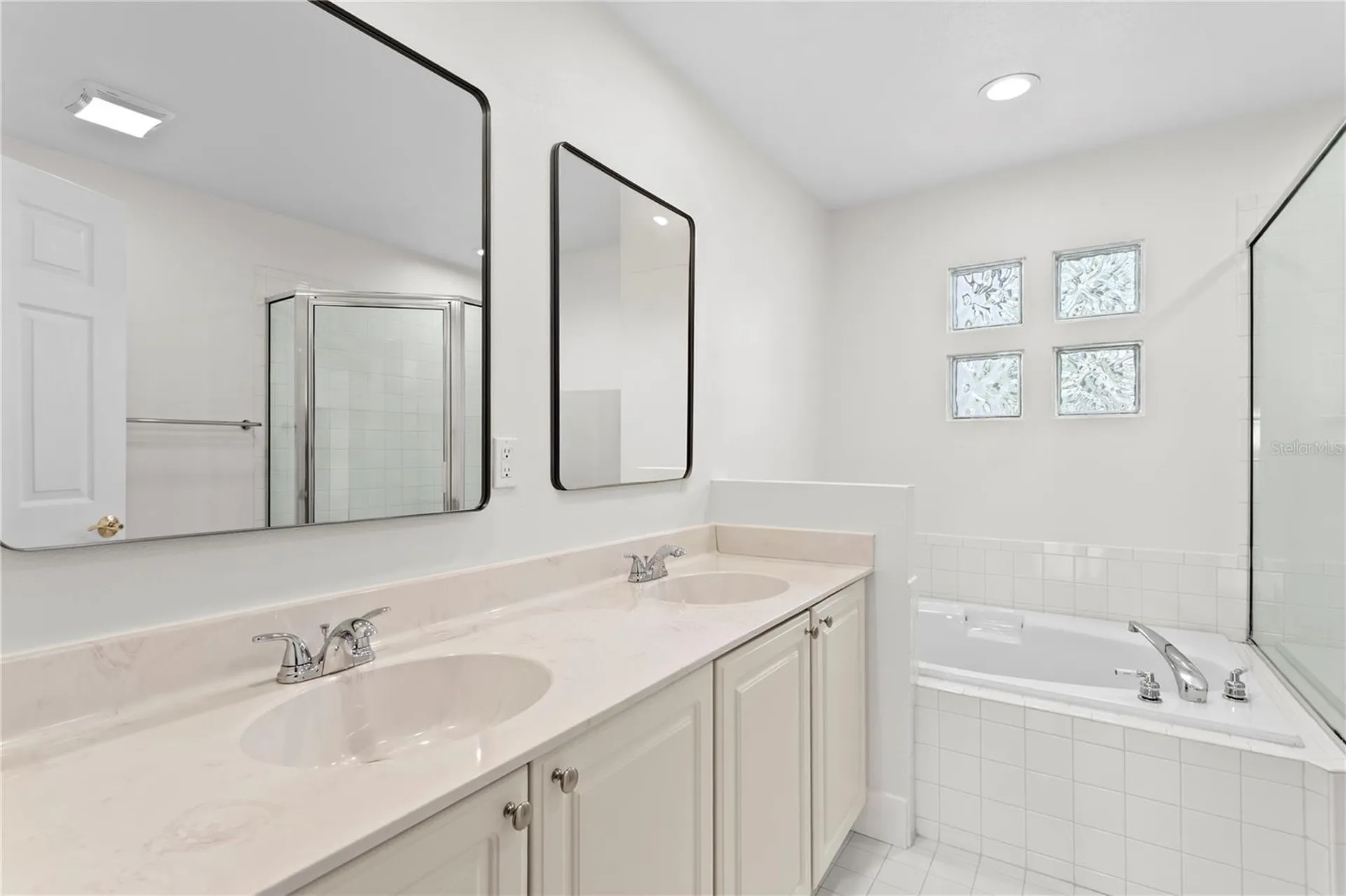 1119 Shipwatch Circle Tampa FL 33602
