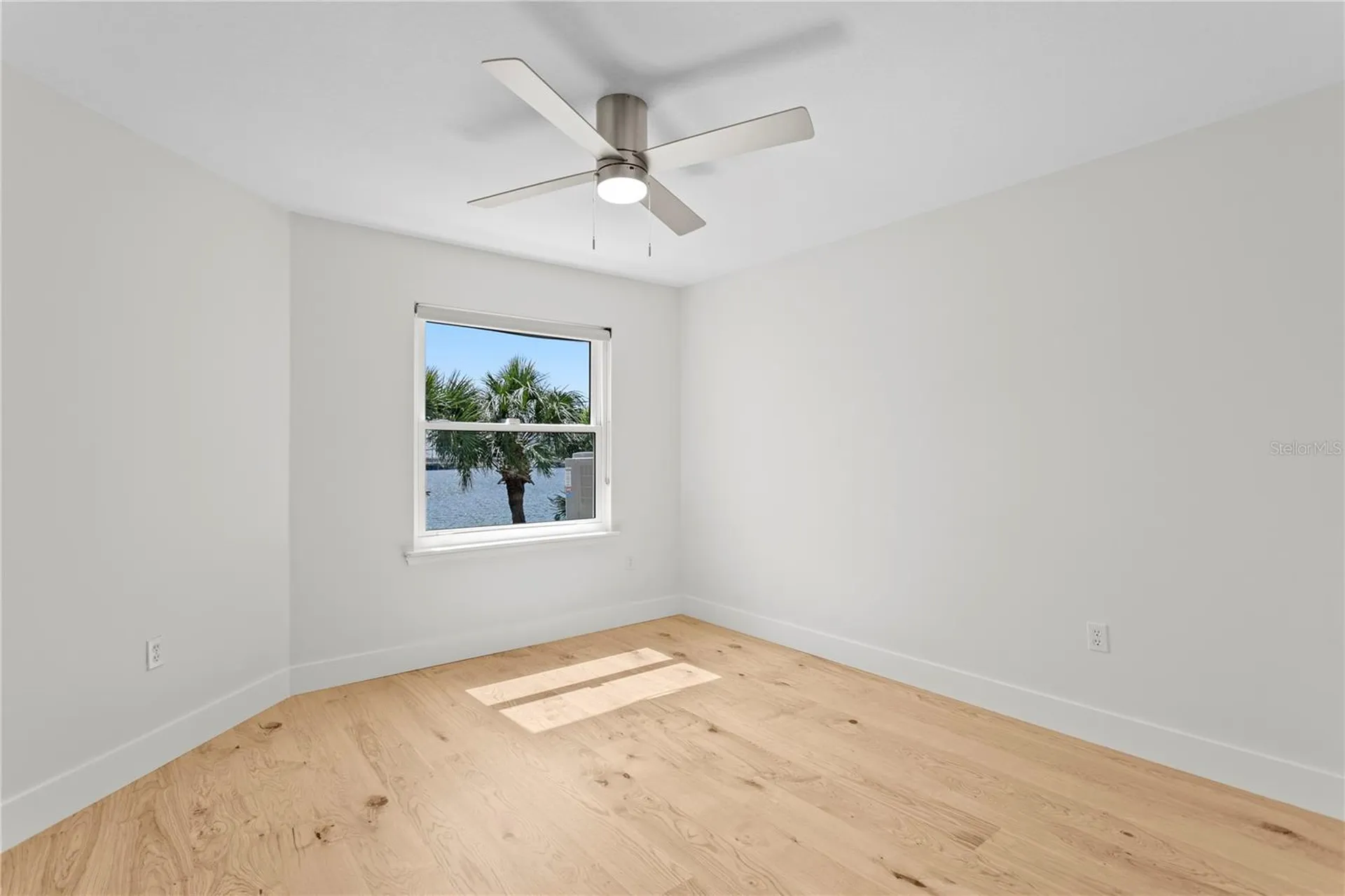 1119 Shipwatch Circle Tampa FL 33602
