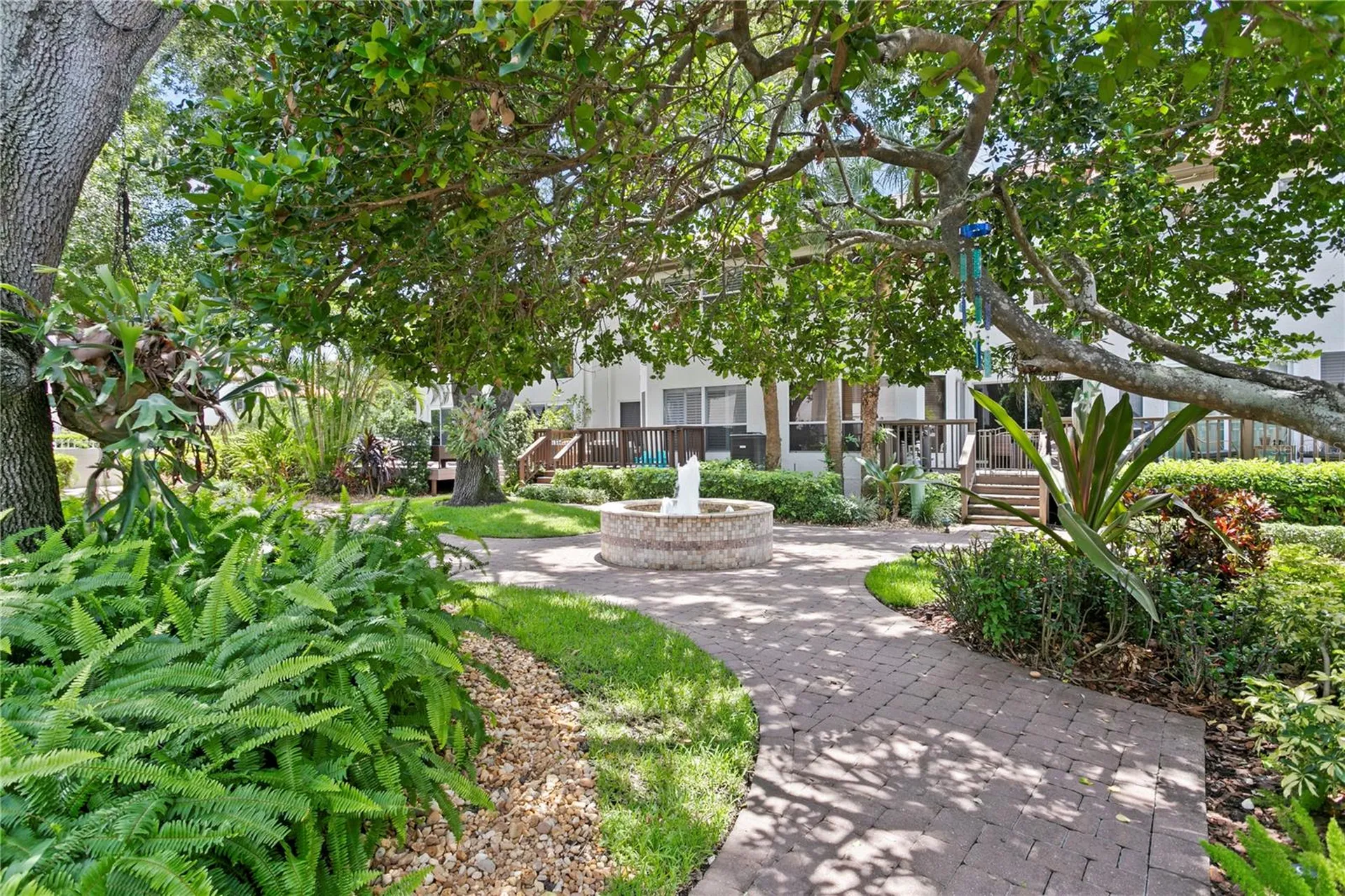 1119 Shipwatch Circle Tampa FL 33602