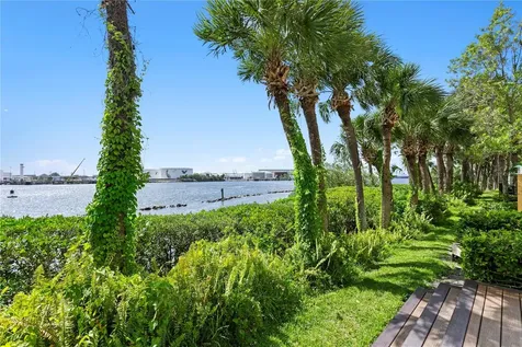 1119 Shipwatch Circle Tampa FL 33602