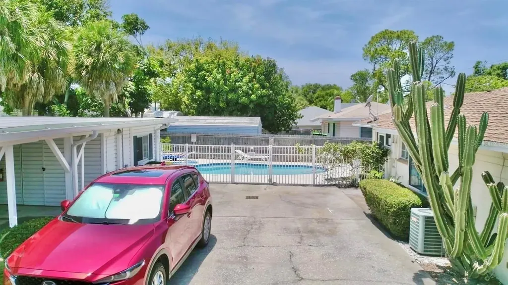 411 Pleasant Street Clearwater FL 33755
