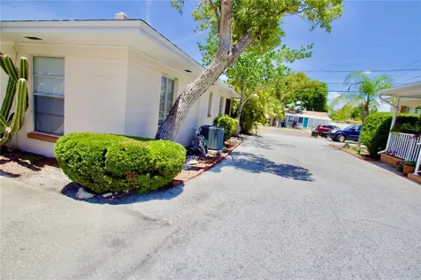 411 Pleasant Street Clearwater FL 33755