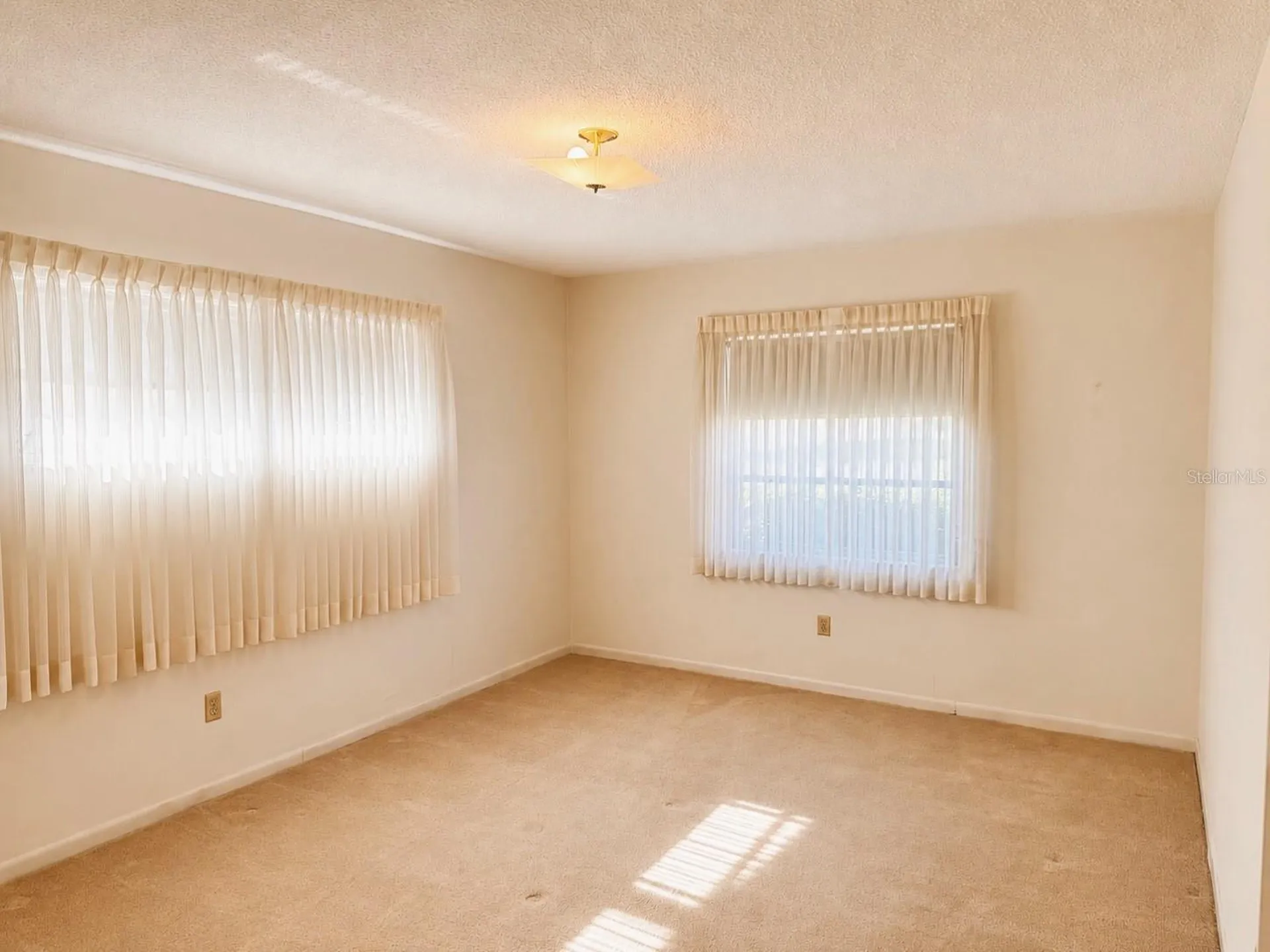 1656 S Lake Avenue Clearwater FL 33756