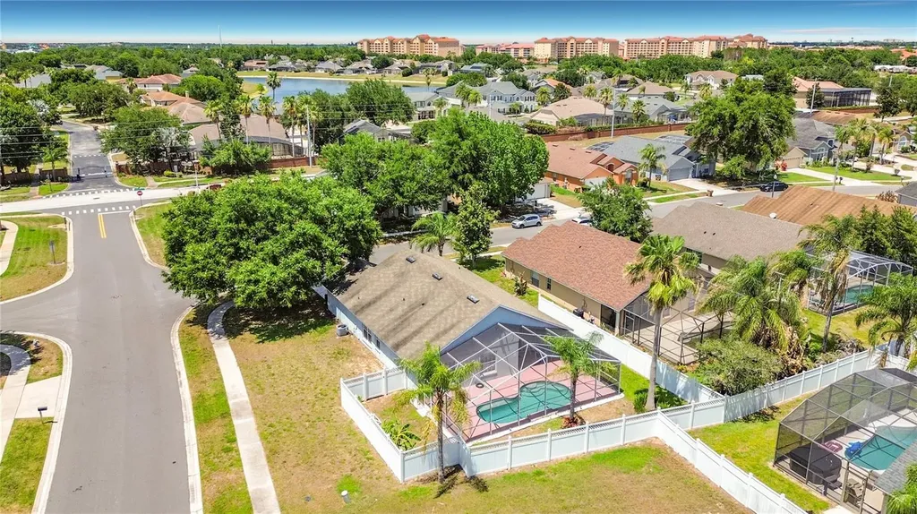 7949 Golden Pond Circle Kissimmee FL 34747