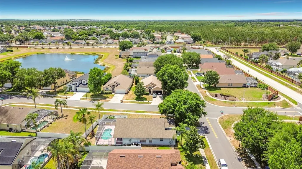 7949 Golden Pond Circle Kissimmee FL 34747