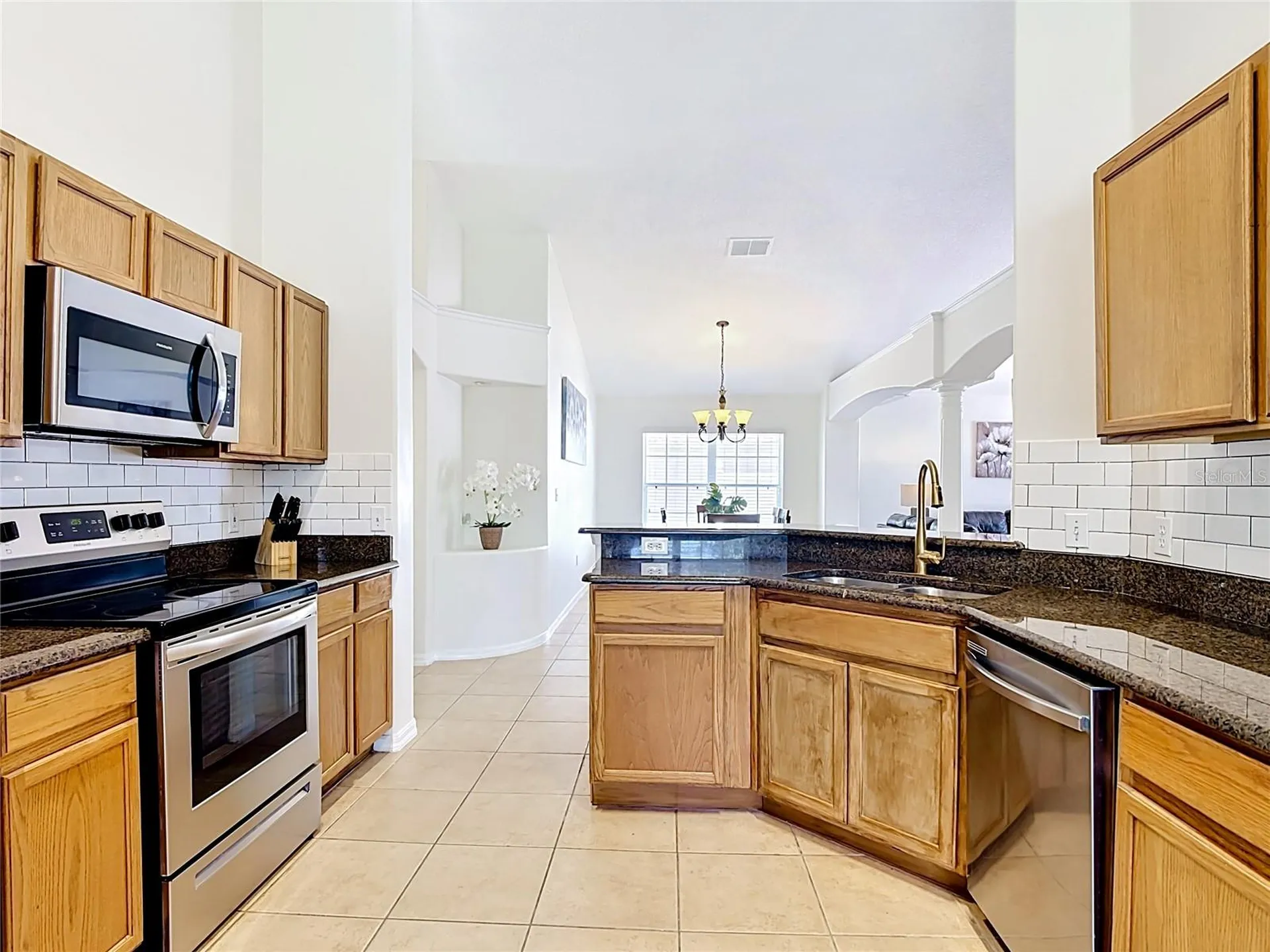 7949 Golden Pond Circle Kissimmee FL 34747