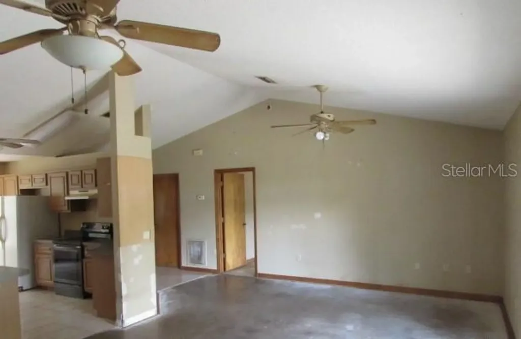 824 Berryhill Circle Fruitland Park FL 34731