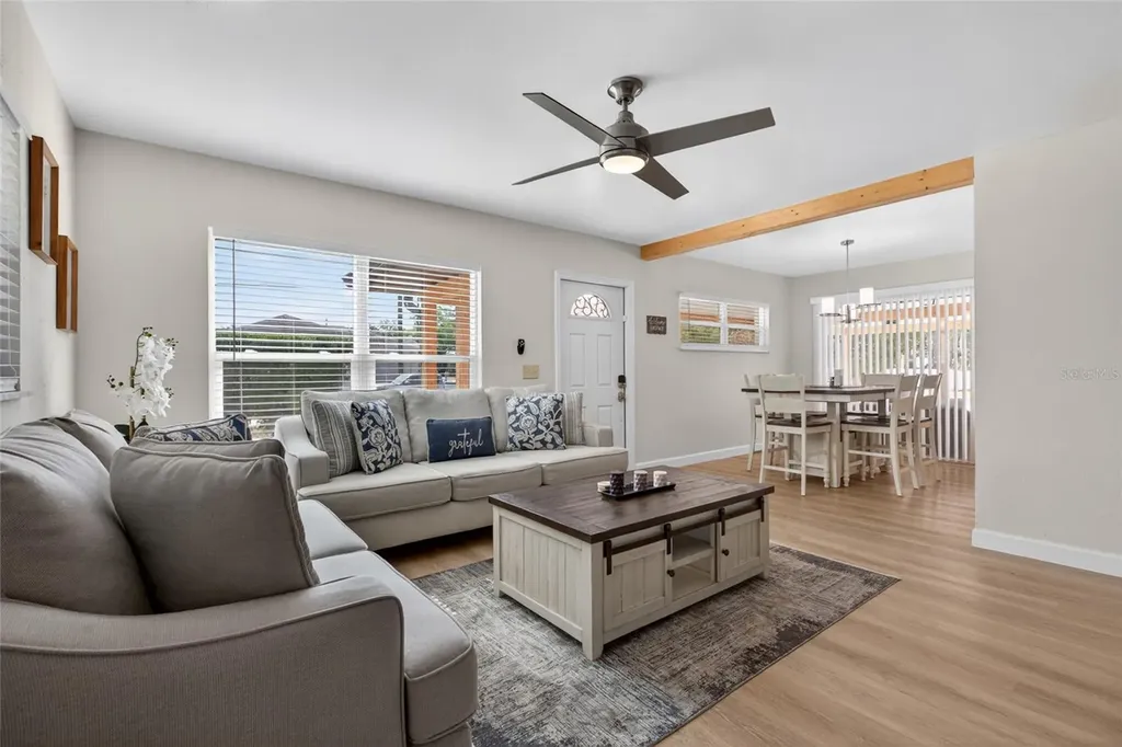 10402 N Pawnee Avenue Tampa FL 33617