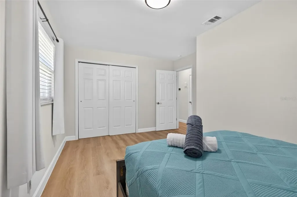 10402 N Pawnee Avenue Tampa FL 33617
