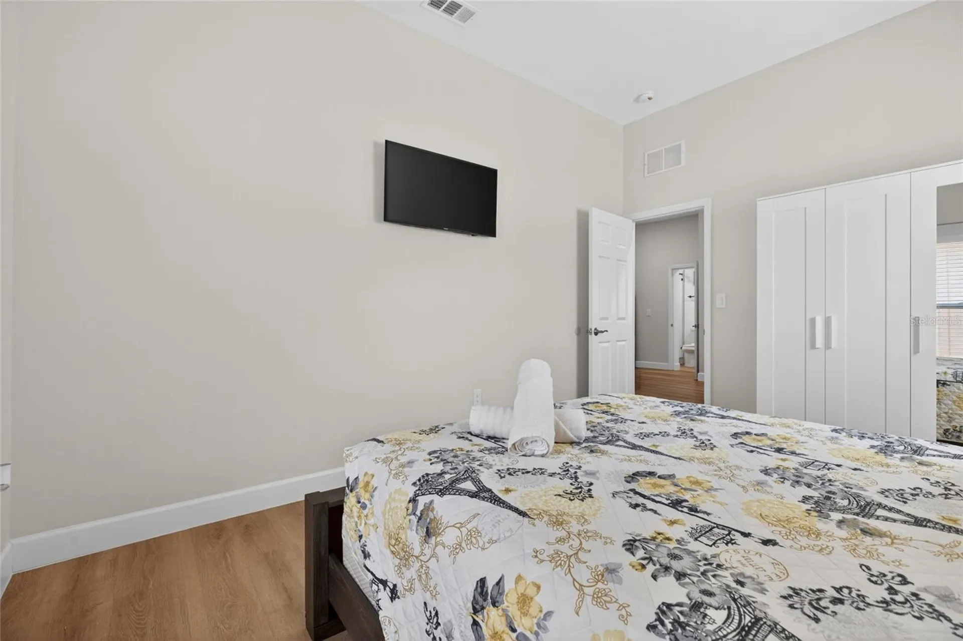 10402 N Pawnee Avenue Tampa FL 33617