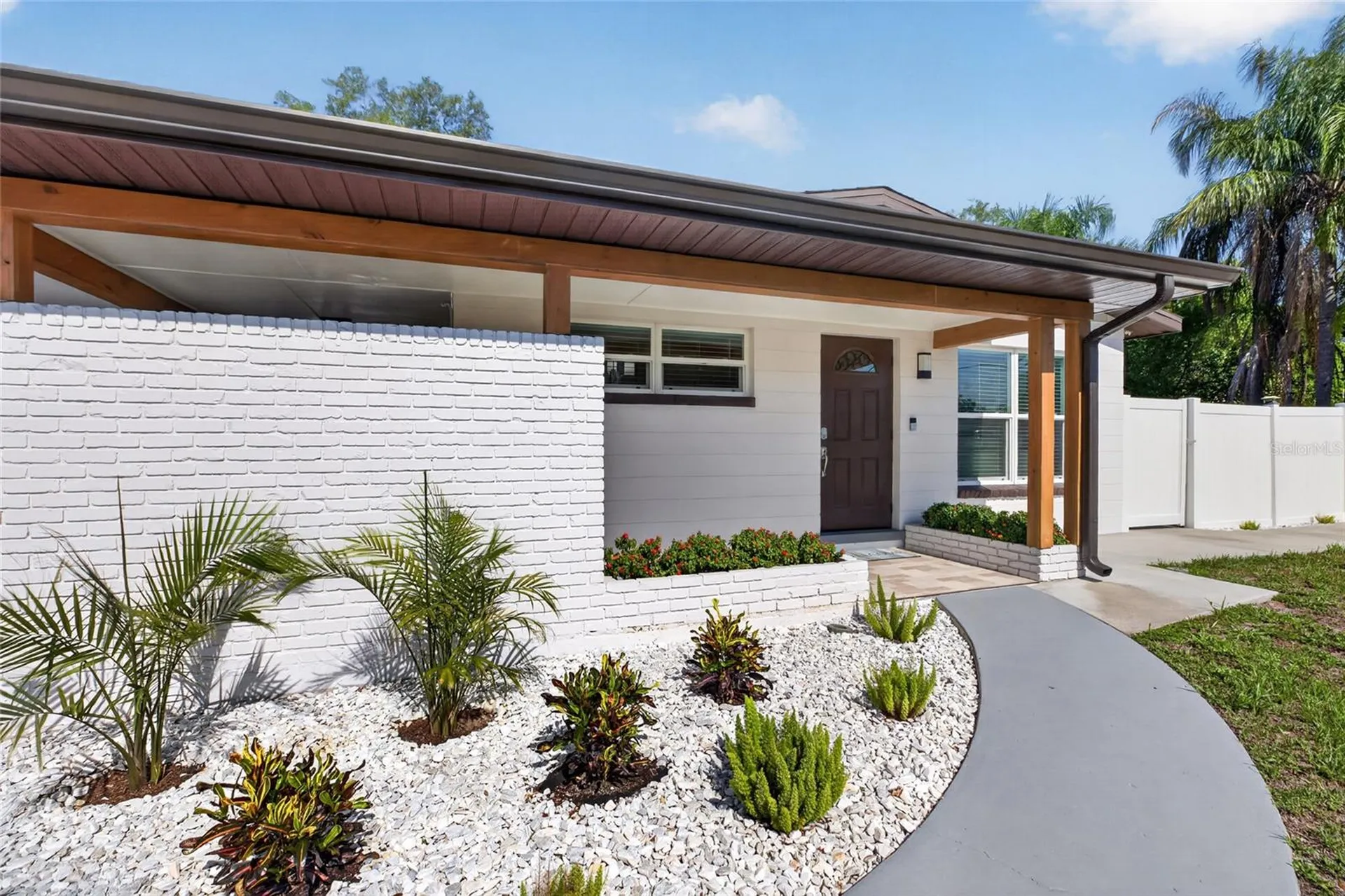 10402 N Pawnee Avenue Tampa FL 33617