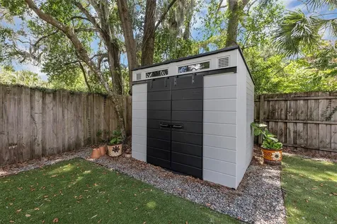 16 Eaton Street Maitland FL 32751