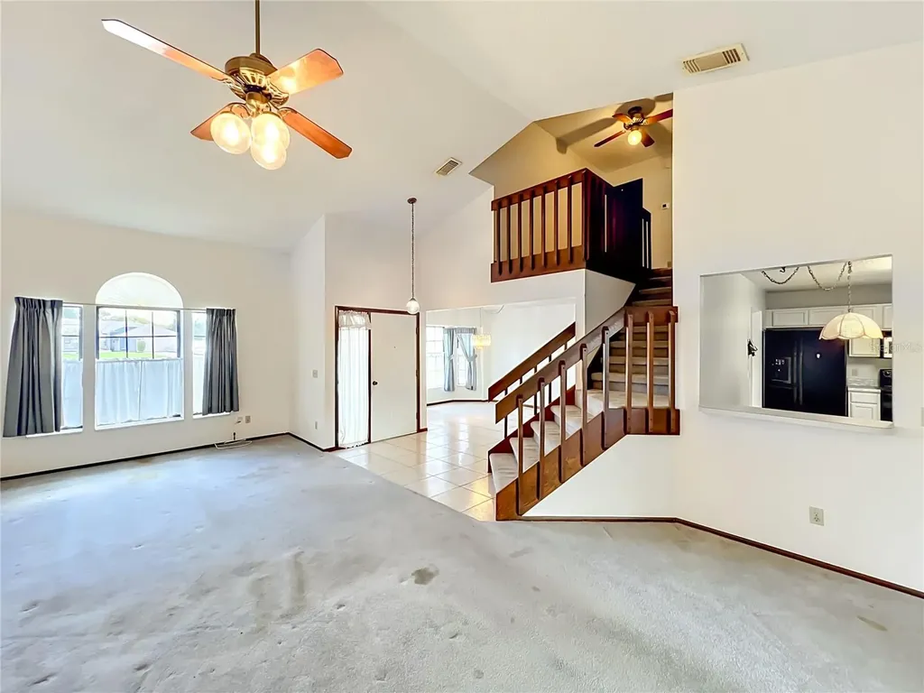 2205 Fairmont Circle Orlando FL 32837
