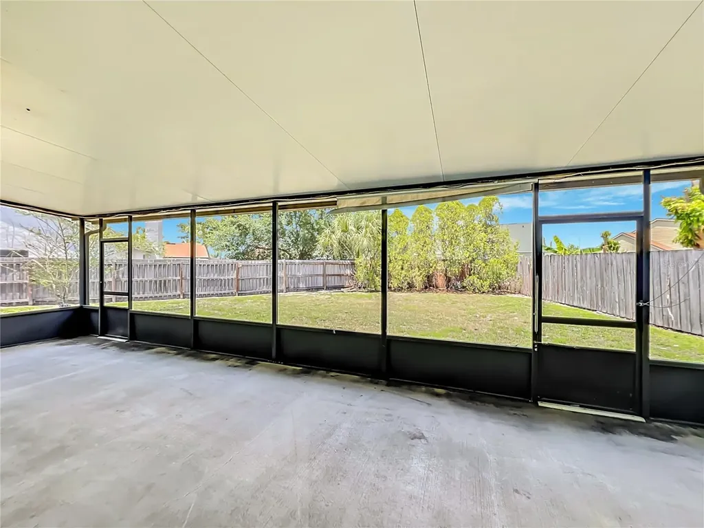2205 Fairmont Circle Orlando FL 32837
