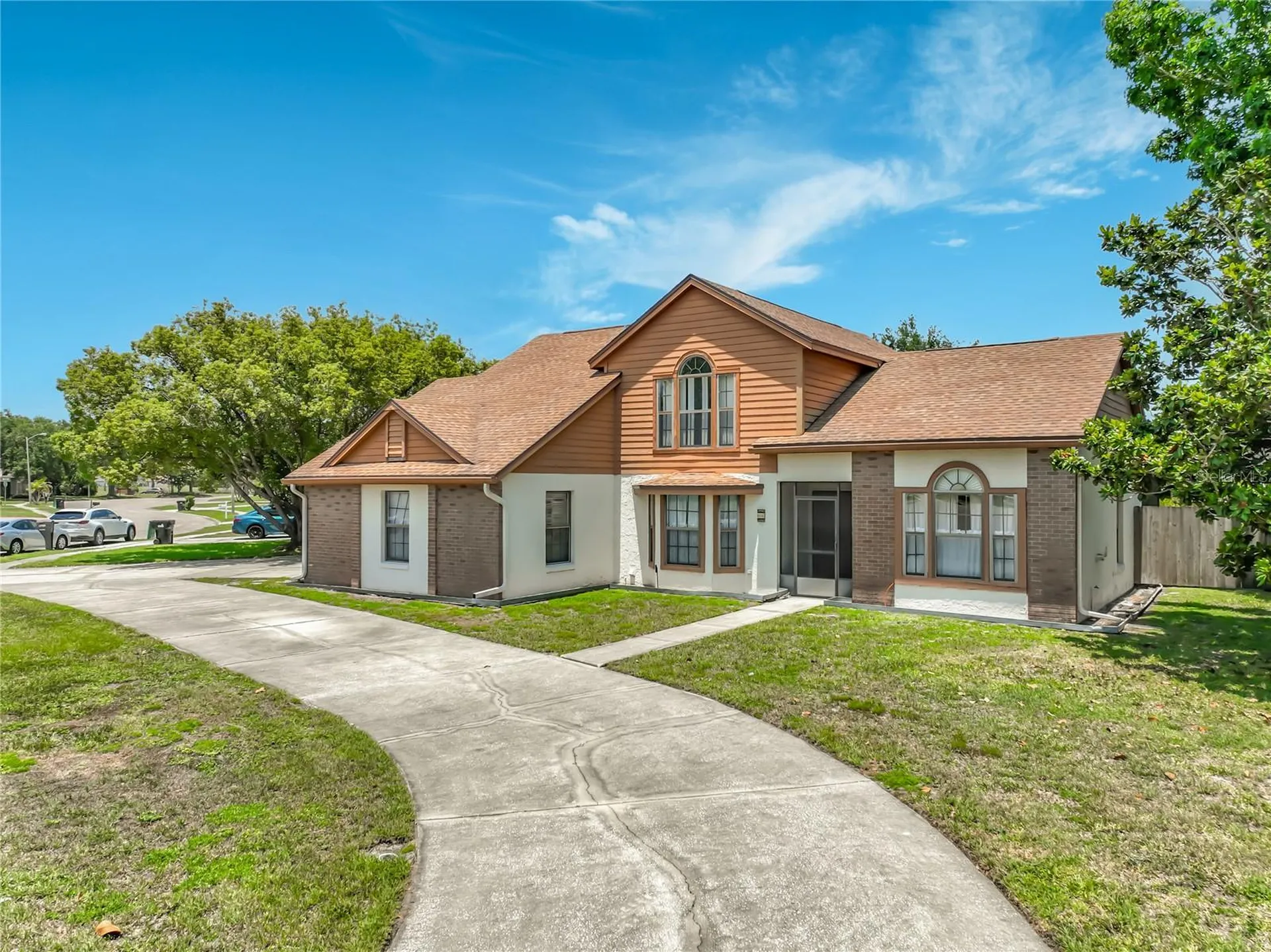 2205 Fairmont Circle Orlando FL 32837