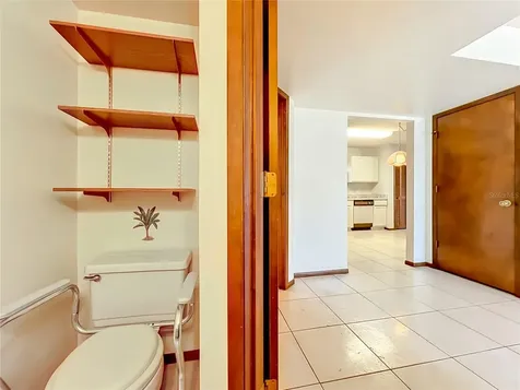2205 Fairmont Circle Orlando FL 32837