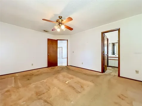 2205 Fairmont Circle Orlando FL 32837